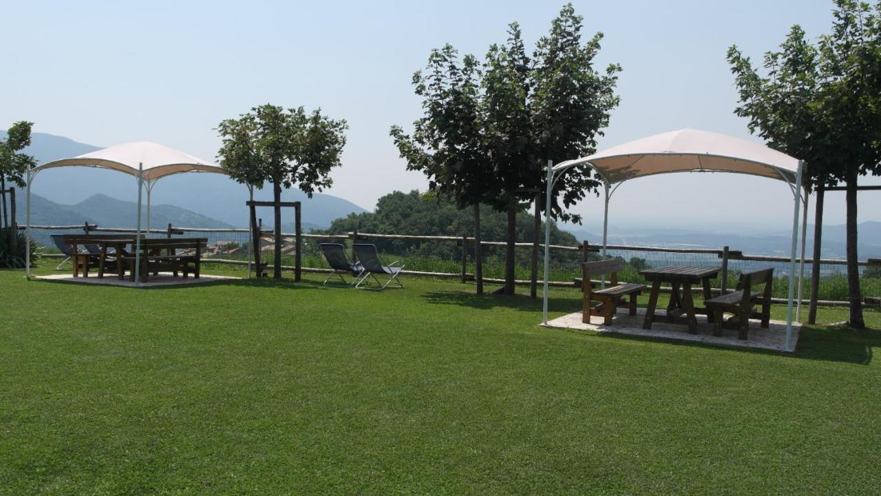 Agriturismo Fattoria Monte Baldo Vista Lago Villa Caprino Veronese Exterior photo