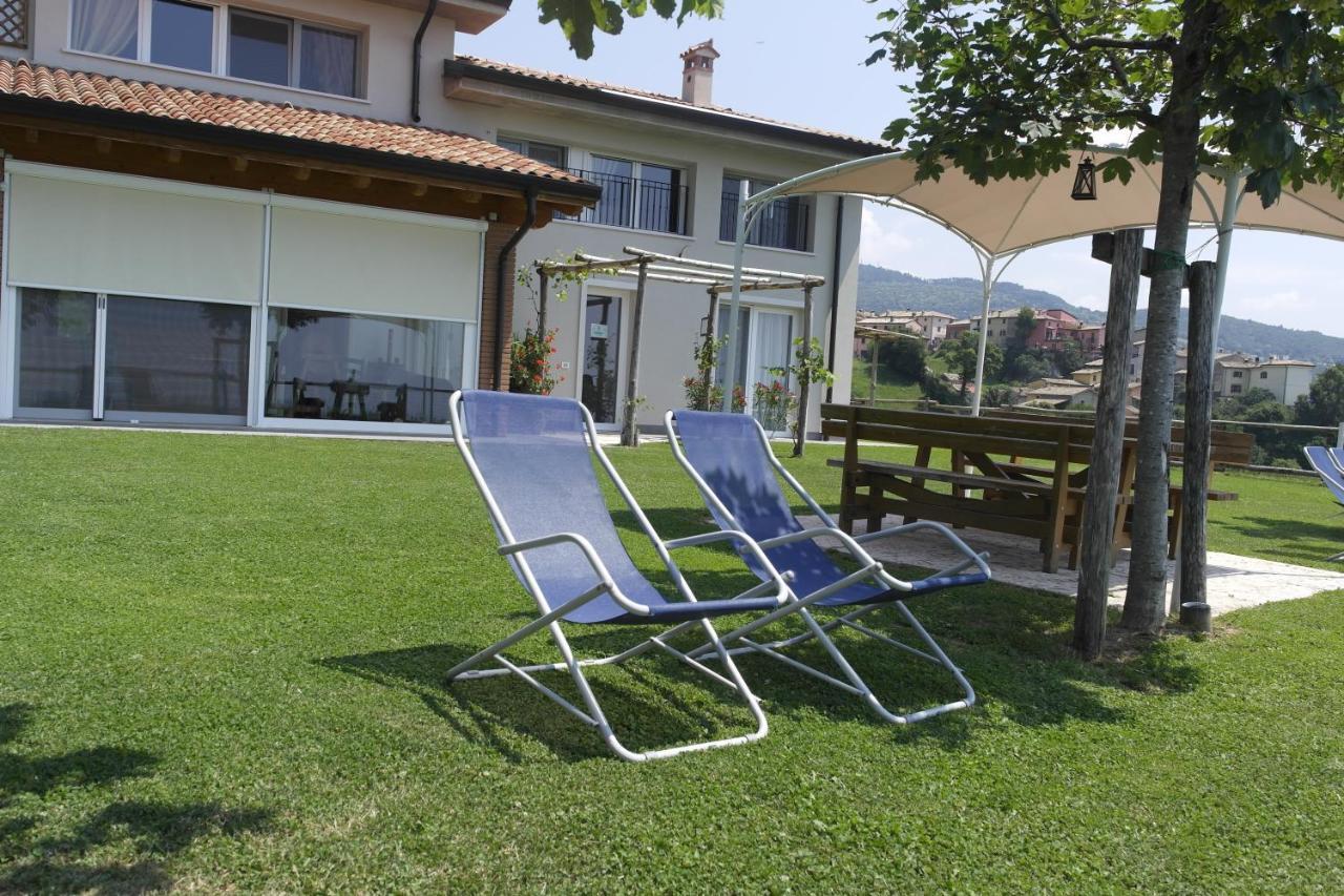 Agriturismo Fattoria Monte Baldo Vista Lago Caprino Veronese Exterior photo