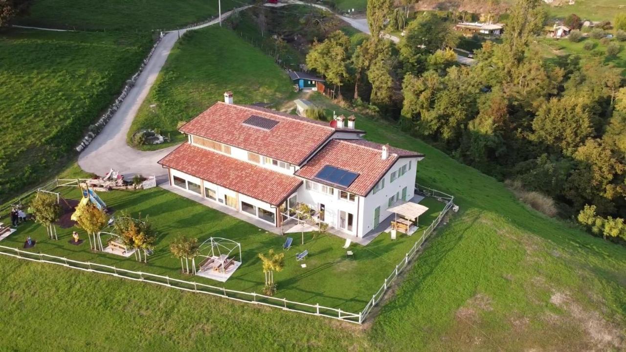 Agriturismo Fattoria Monte Baldo Vista Lago Villa Caprino Veronese Exterior photo